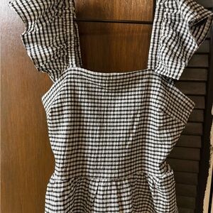 Gingham Square Neck Ruffle shoulder top- Black & White Womens size large
